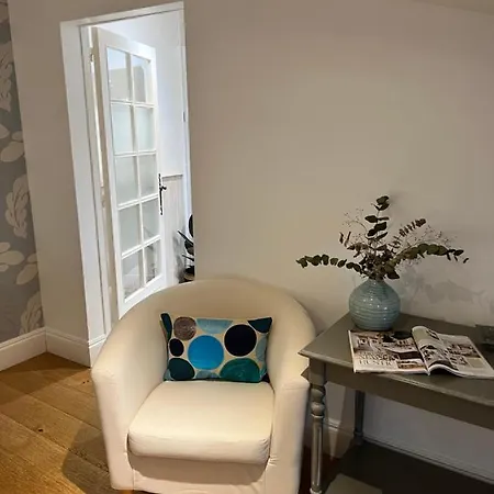 Bed and Breakfast La Girarde 4*