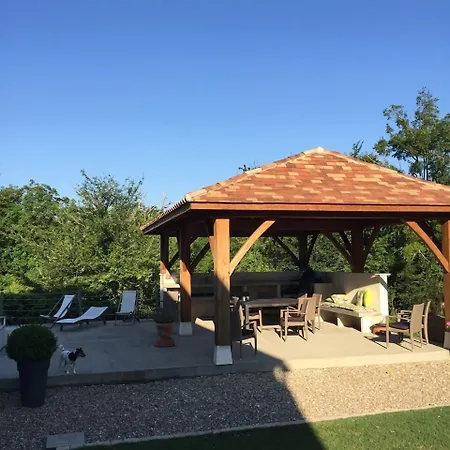 Bed and Breakfast La Girarde 4*