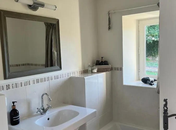 La Girarde Bed & Breakfast 4*