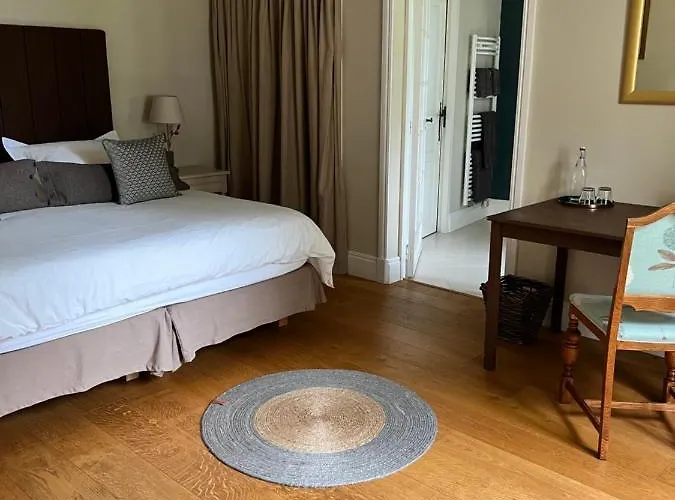 La Girarde Bed & Breakfast