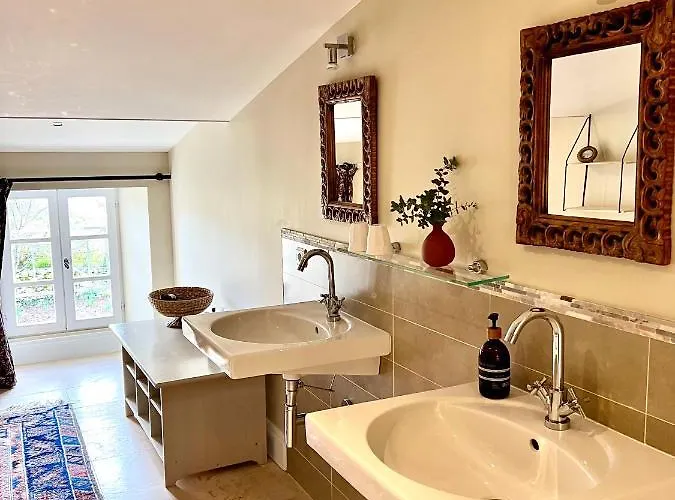 La Girarde Bed & Breakfast