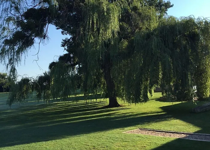 Bed & Breakfast La Girarde 4*