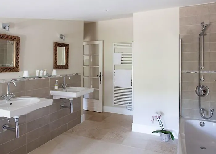 La Girarde Bed & Breakfast